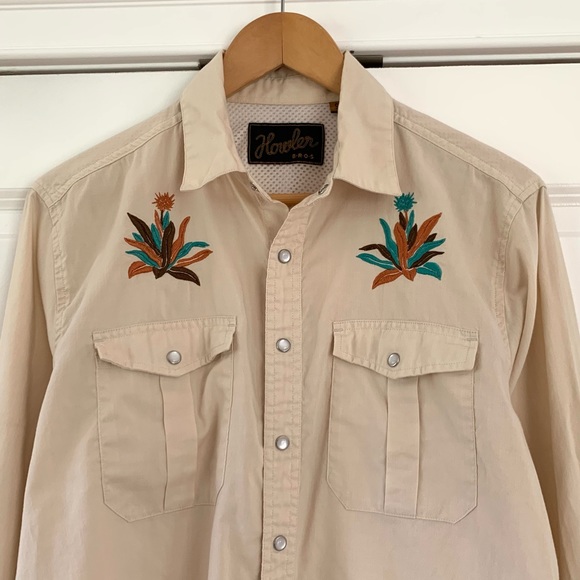 Howler Bros Snapshirt western button down agave shirt Gaucho size small - Picture 2 of 8